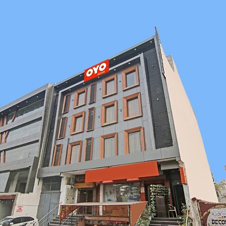 Hotel 19 West New Delhi Eksteriør billede